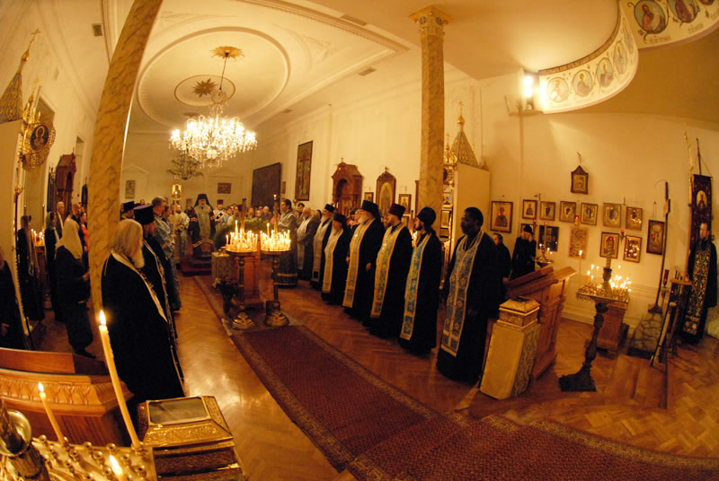 The 90th Anniversary of the Russian Church Abroad is Celebrated at the Synodal Cathedral